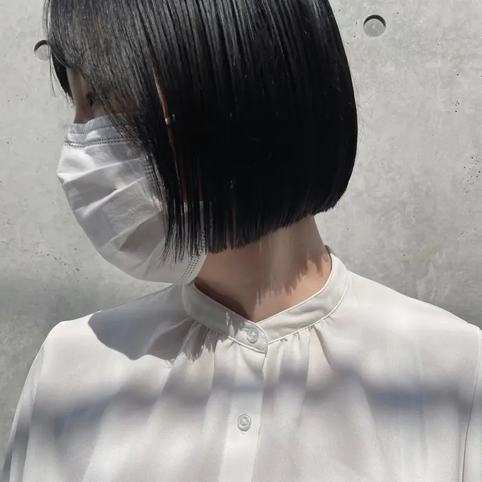 大人っぽい黒髪ボブ ナチュラルな丸みとあごラインのカットが 自然な雰囲気にあってる Inst Pledica所属 サトウ リョウのヘアカタログ ミニモ