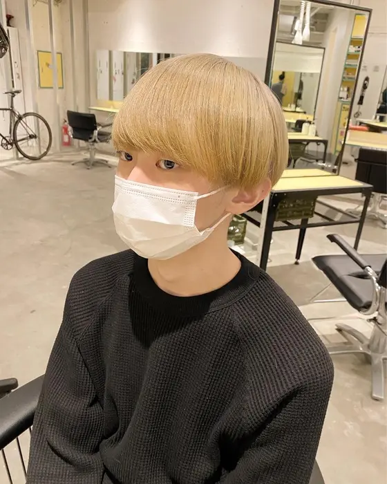 こちらはブリーチ2回となっております 酸熱トリートメント 髪質改善トリートメント をされている Nora Shibuya所属 鈴木 ゆりかのヘアカタログ ミニモ