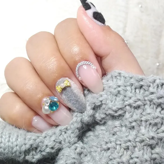 ベルベットネイル ネイルサロンtiare所属 福川 晶子のネイルデザイン ミニモ