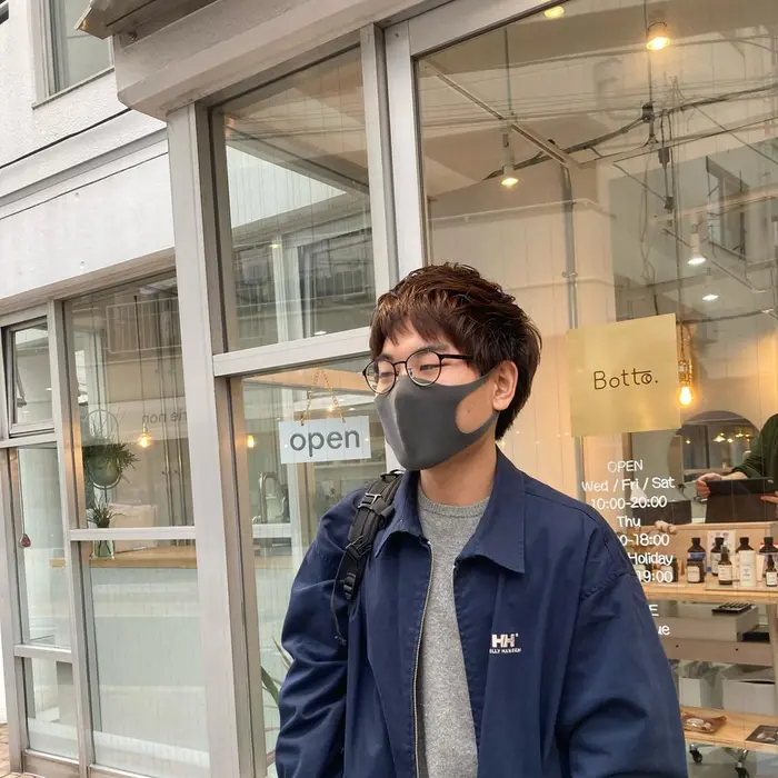 坊主にカットさせていただいてから伸びてたので扱いやすくさせていただきました ジェル仕上げ Sorcier所属 大島 栞菜のヘアカタログ ミニモ