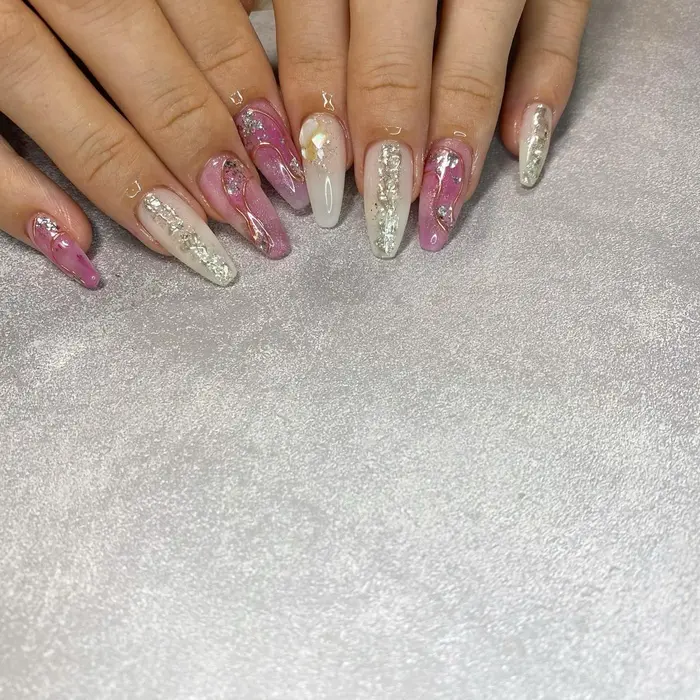 Ceenailsalon所属 Nailsalon Cee 橿原市 のネイルデザイン ミニモ