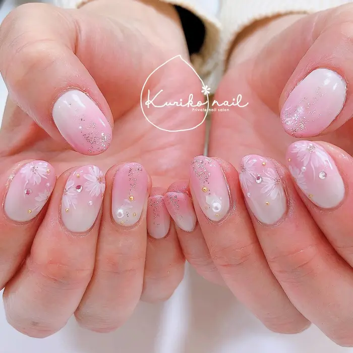 春らしいフラワーネイル 桜木町ネイルサロンkuriko Nail所属 Kuriko Nailのネイルデザイン ミニモ