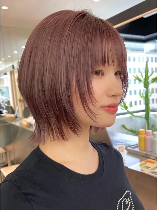 顔周りレイヤーボブ

hair image