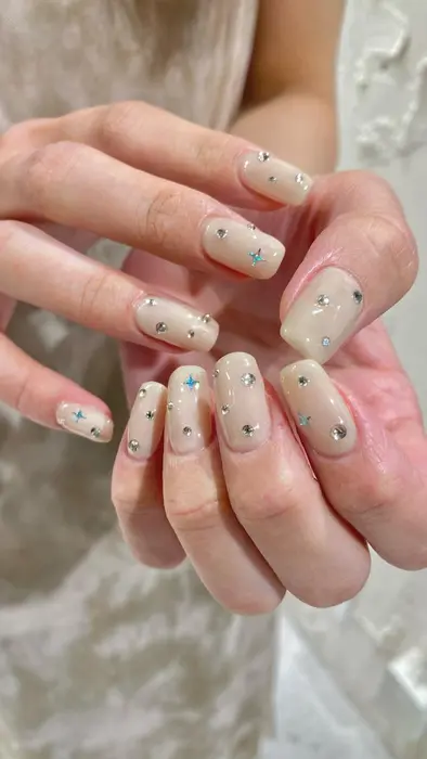 Zest三鷹店所属 お洒落hair Nail ﾏｺのネイルデザイン ミニモ