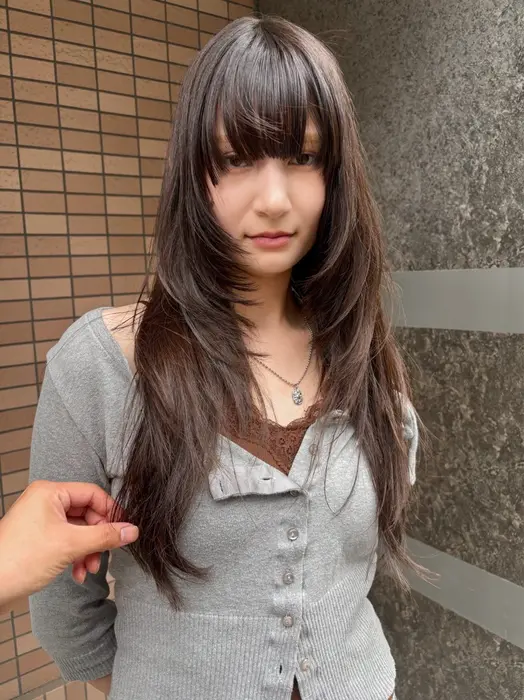 ダメージをさせないケアストレートでナチュラルなストレートヘア
シャギ...