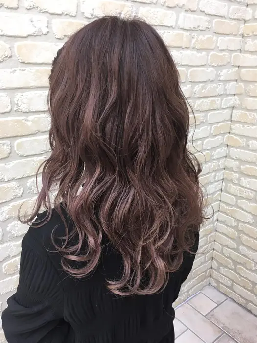 ハイライトでつくるピンクベージュ Re Kokitaooji所属 山本 広のヘアカタログ ミニモ
