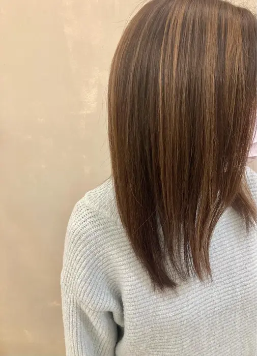 挑戦しやすいデザインカラー ハイライト Dali円山店所属 兼田 実歩のヘアカタログ ミニモ