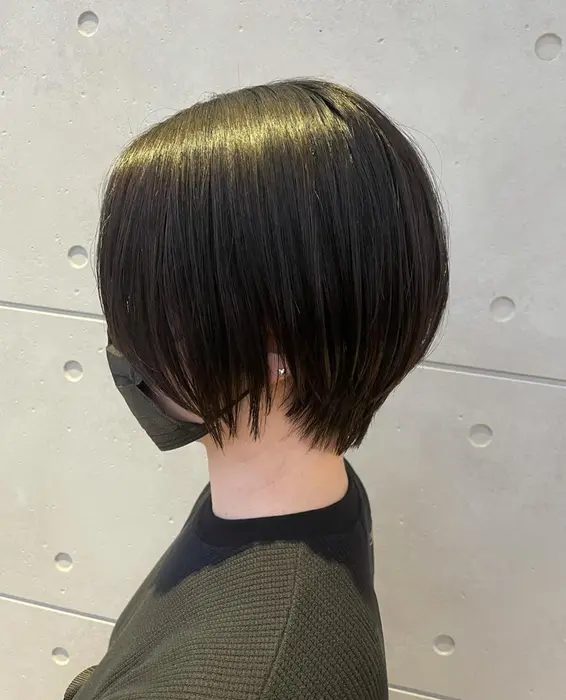 Short Style まとまるクールショートボブ 縮毛かけても真っ直ぐなり過ぎない Hair Therapy Sara 荒井店所属 Yu To 小野寺優斗のヘアカタログ ミニモ