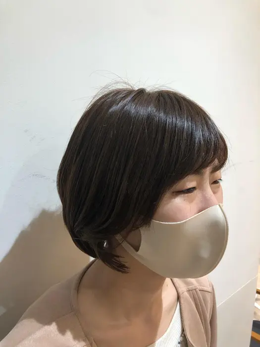 前髪のパーマがおすすめ 低温デジタルパーマでかけるふんわり前髪 朝のお手入れが楽ちんですよ ショ Neolive Ginza所属 ニュアンスパーマ おおや ともみのヘアカタログ ミニモ