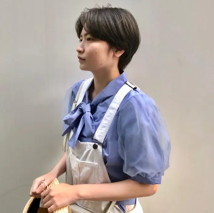 Color 暗めのオリーブグレー Cut ハンサムショート 大阪 ミナミ 心斎橋 美容室 Hair S Lunetta所属 Motoi 心斎橋駅すぐ のヘアカタログ ミニモ