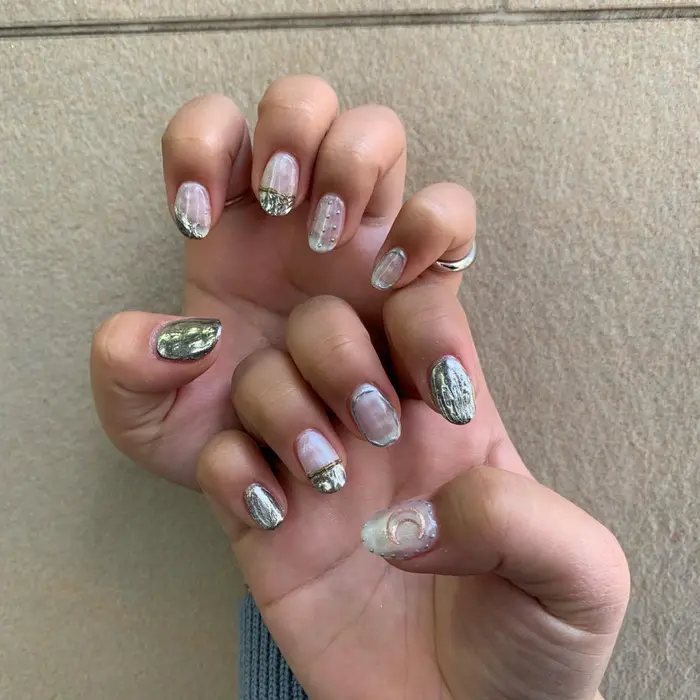 ネイル パラジェルネイル ジェルネイル ネイルモデル 韓国ネイル 韓国スタイル 蝶々ネ Zest吉祥寺店所属 Kurehaのヘアカタログ ミニモ