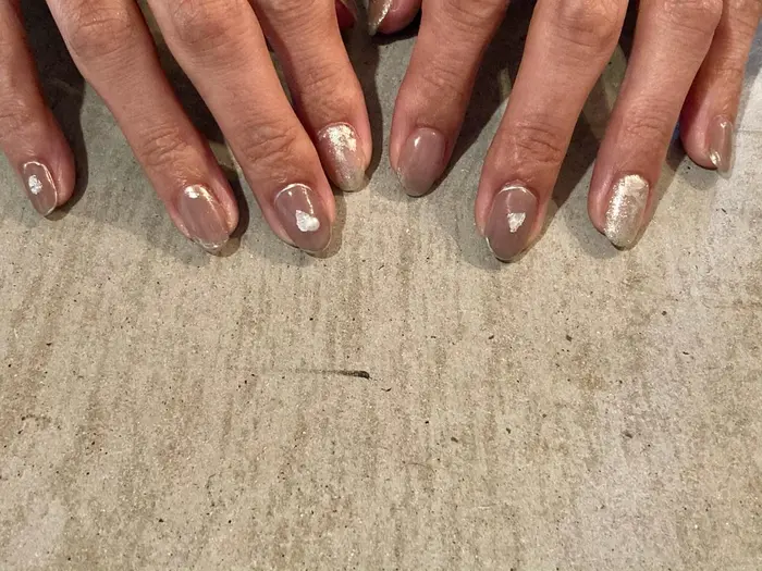 グレージュ シルバー Totalbeautysalon Fito所属 Fitoxnail Rinaのネイル デザイン ミニモ