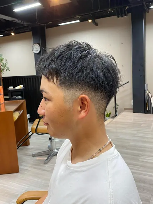 短めに刈り上げてトップを少しだけ長めなベリーショート Arika所属 安永 クリスのヘアカタログ ミニモ