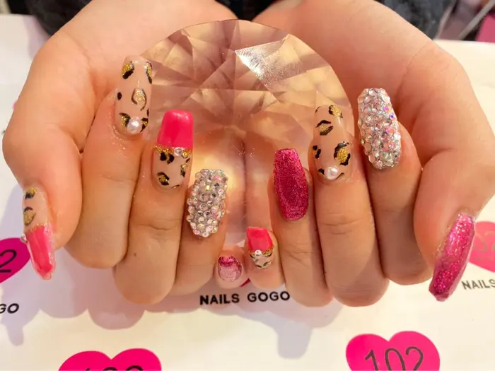 デビュー前のネイリスト担当 スカルプ専門 渋谷センター街nailsgogo所属 Nailsgogo 渋谷スカルプやり放題のネイル デザイン ミニモ