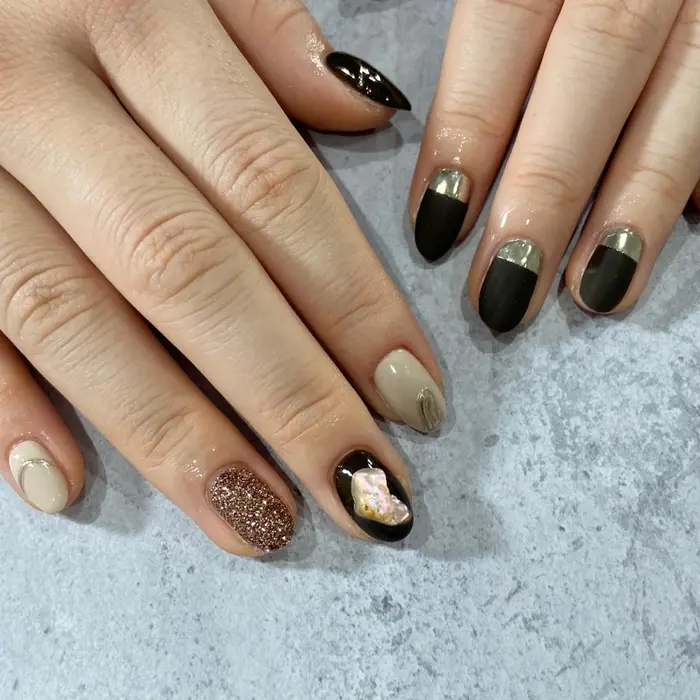 江坂駅徒歩3分 美容院の中にある完全個室のプライベートサロンᐠ ᐟ Ch Erir シ Ch Erir所属 Ch Erir ｼｪﾘｰﾙ の ネイルデザイン ミニモ