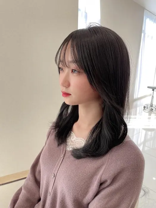 銀座美容室 銀座美容師 前髪カット 前髪美容師 前髪 前髪似合わせ 前髪巻き方 Coa 銀座所属 韓国ヘア 銀座美容室 山﨑 開のヘアカタログ ミニモ