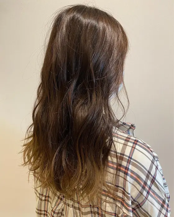 グラデーションカラーベージュ ブリーチ別料金 Nishiogi Voice所属 艶髪美髪 大塚礼乃 西荻窪 のヘアカタログ ミニモ