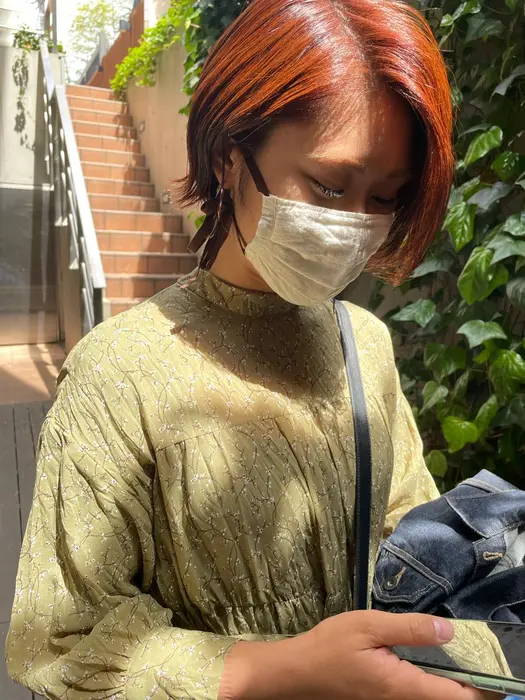 オレンジカラー ショートボブ 黒髪ショート ショートパーマ マッシュショート ハンサ Jeno所属 吉田 美紀のヘアカタログ ミニモ