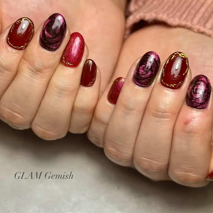 お持ち込みデザイン マグネットジェルでバラアート Glam Gemish所属 藤崎 恵梨香のネイルデザイン ミニモ
