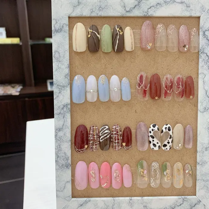 2月定額ネイルデザイン Asmo The Beauty所属 田中 裕子のネイルデザイン ミニモ