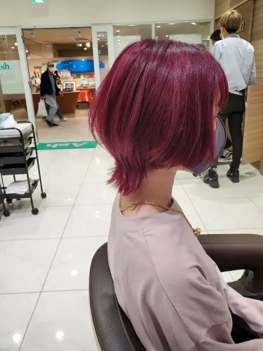 ブリーチイルミナカラ チェリーピンク Ash 津田沼店所属 中村 和貴のヘアカタログ ミニモ