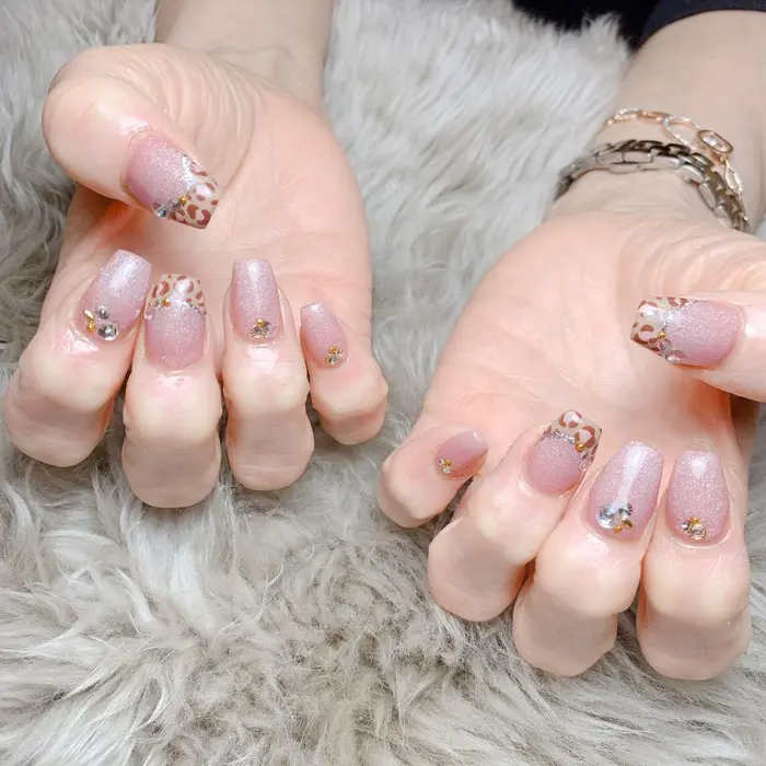 韓国ネイル 海外ネイル オフィスネイル パラジェル フィルイン ワンホンネイル ニュア Lakinail所属 Laki Nailのネイル デザイン ミニモ 韓国ネイル 海外ネイル オフィスネイル パラジェル フィルイン ワンホンネイル ニュア Lakinail所属 Laki Nailのネイル デザイン ミニモ