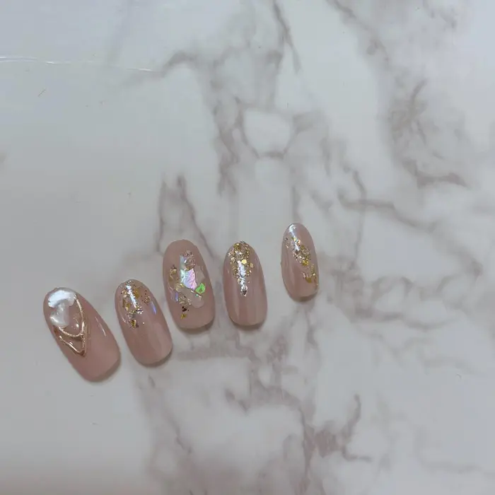ジェル ジェルネイル シェルネイル ミラーネイル オーロラネイル きれいめネイル ホー Nail Salon Rufle所属 Nail Salon Rufleのネイルデザイン ミニモ
