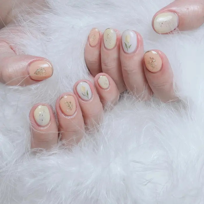 チューリップ Aya Nail所属 Aya Nailのネイルデザイン ミニモ