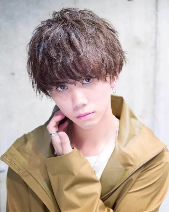 Percut下北沢北口店所属 スタイリスト 田中のヘアカタログ ミニモ