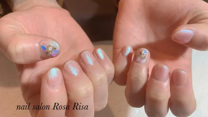 偏光パールカラー Nail Salon Rosa Risa所属 Nail Salon Rosa Risaのネイル デザイン ミニモ