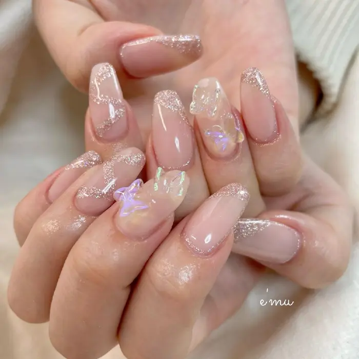 韓国ネイル 蝶々ネイル ピンクネイル Private Nail Salon E Mu所属 Nail Salon E Muのネイルデザイン ミニモ