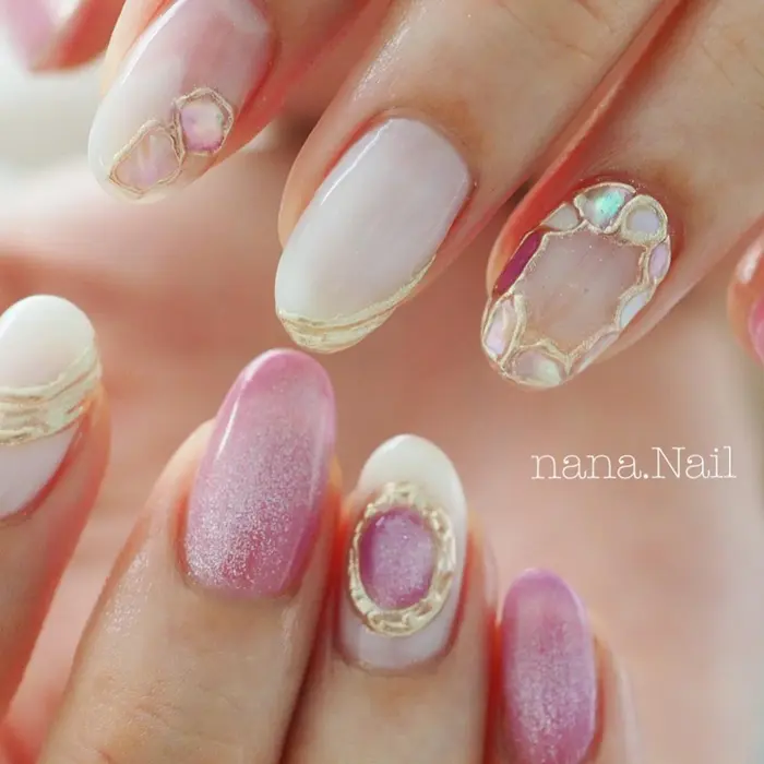 マグネットネイル シェルタイル Nana Nail 所属 ネイリスト Erikaのネイルデザイン ミニモ