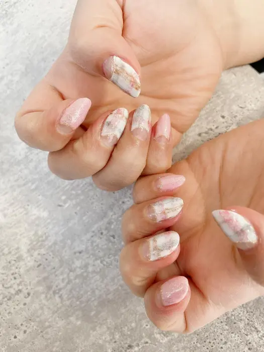 ネイルデザイン オフィスネイル ジェルネイル ネイルスクール生 シンプルネイル ジェ プライベートサロンresolea所属 プライベートサロン Resoleaのネイルデザイン ミニモ