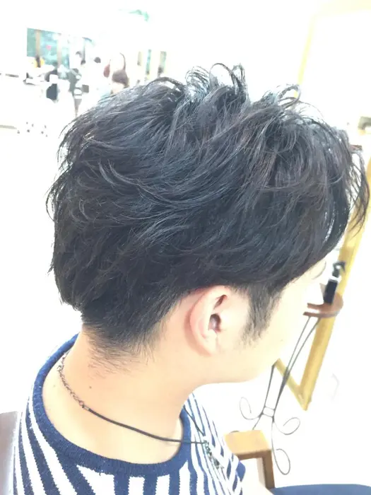 メンズパーマ 炭酸ヘッドスパ Forte Lei Aoyama所属 髪質改善 太田 菜月 のヘアカタログ ミニモ