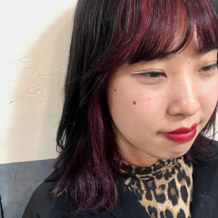 前髪とインナーのポイントカラーがカワイイです Honey By Chord所属 カクボ ナナのヘアカタログ ミニモ