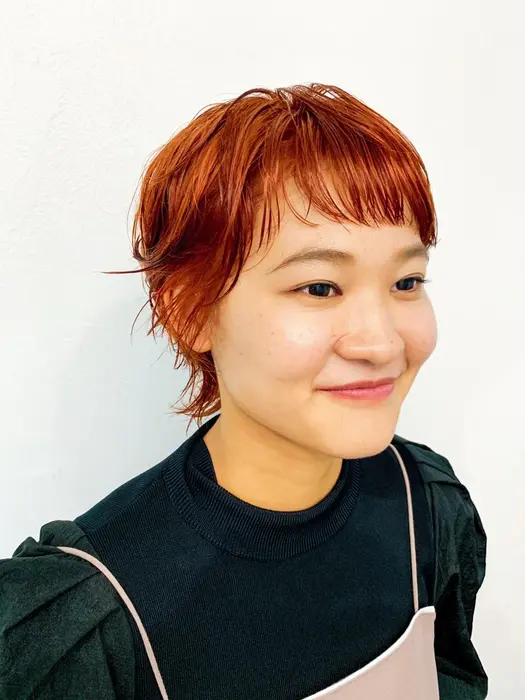 オレンジベージュ ベリーショートウルフ ケアブリーチ オレンジベージュ ショートウルフ Sun所属 ウルフ ボブ 指名no 1山田梨奈のヘアカタログ ミニモ