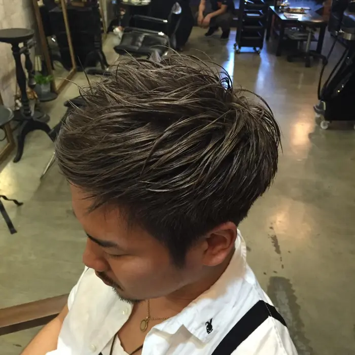 メンズのダブルカラースタイルです 夏の準備しましょー Iggy所属 Iggy カワノヒロカズのヘア カタログ ミニモ メンズのダブルカラースタイルです 夏の準備しましょー Iggy所属 Iggy カワノヒロカズのヘア カタログ ミニモ