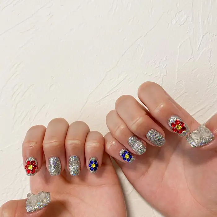 熊さんネイル Hachi8 ハチハチ 所属 Hachi8 Nailのネイルデザイン ミニモ