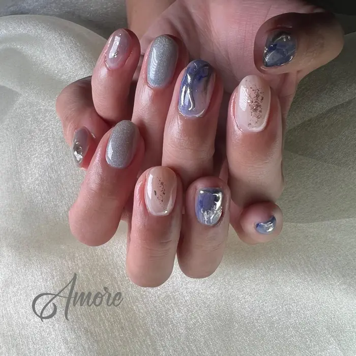 ネイルサロンアモーレ パラジェル プライベートネイルサロン 22ネイル 젤네일아트 화려한네 Nail Salon Amore所属 You Kyehwaのネイルデザイン ミニモ