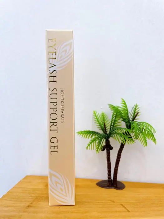 まつ毛美容液 フェニックス アイラッシュサポートジェル を 入荷いたしました 仕上がりの ブランチ所属 まつなが きりかのマツエクデザイン ミニモ