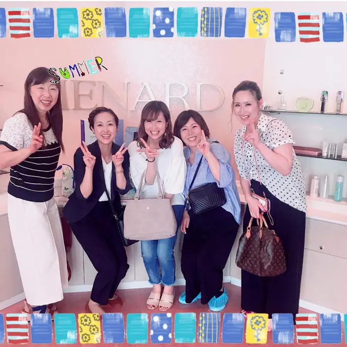 本社見学 メナードフェイシャルサロン ビアンカガーデン所属 岩崎 由香のエステ リラクカタログ ミニモ