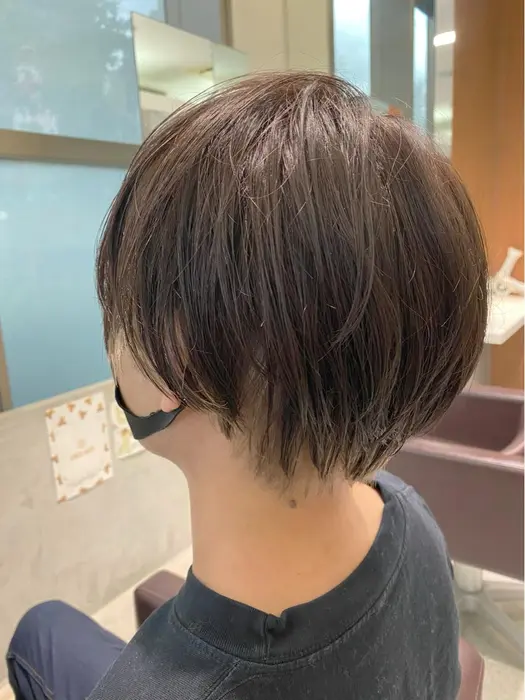 メンズもインナーカラーありですね もみあげ 襟足までブリーチしてベージュ入れてます Gres所属 大澄 桂子のヘアカタログ ミニモ