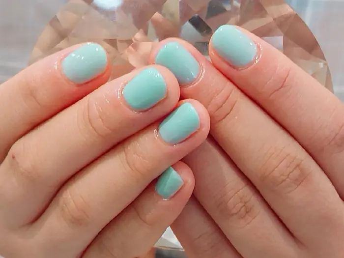 Sincerely シンシアリー 所属 山崎 朋美のネイルデザイン ミニモ