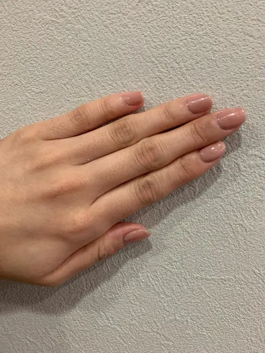 アイラッシュモア池袋店所属 遠藤 冬美のネイルデザイン ミニモ