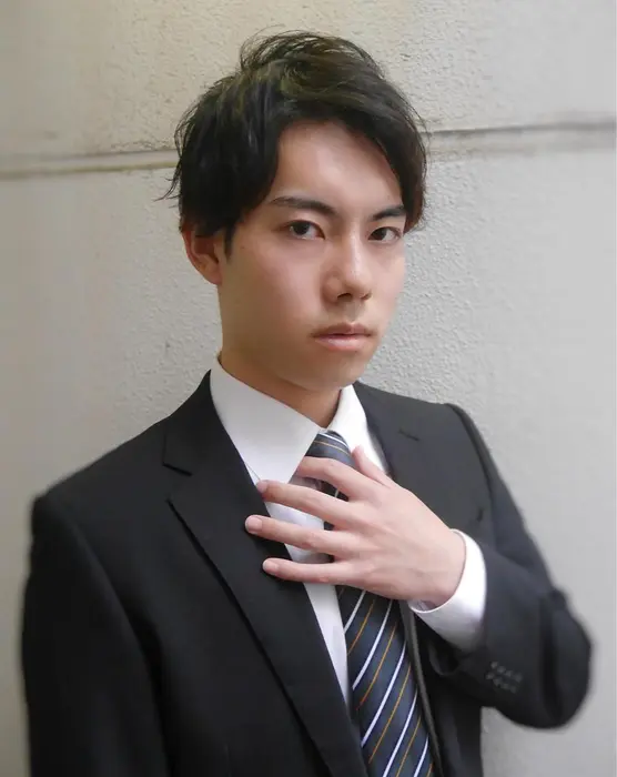 スーツが似合うアップバング Tiara Sakuragicho所属 Tiara 桜木町のヘアカタログ ミニモ