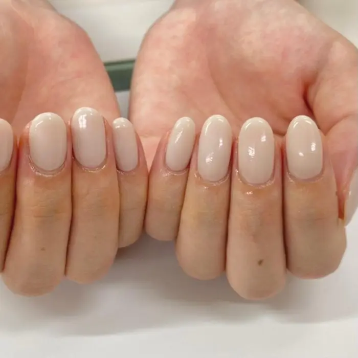 あなただけのカラーをお創りいたします ネイルr調布店所属 ネイルr 調布店のネイルデザイン ミニモ