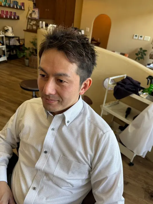 爽やかショートヘア
夏に向けていかがしょうか