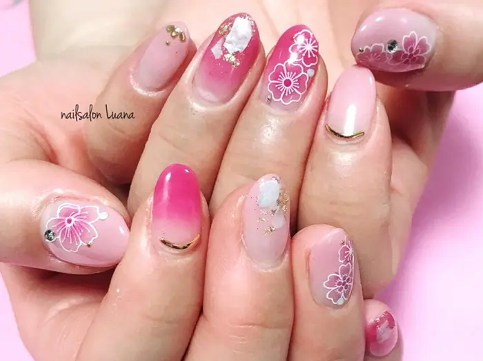 お任せデザイン カラーグラデ 桜デザイン Nail Salon Luana所属 高柳 美香のネイル デザイン ミニモ