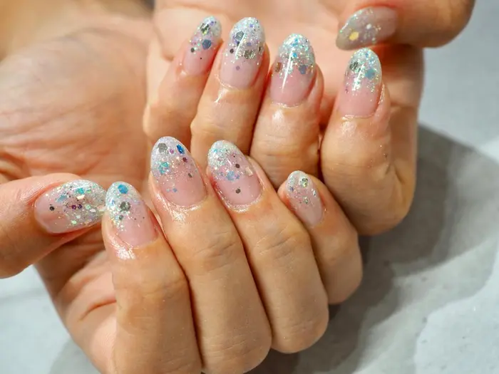 ホログラム追加は 1 100になります Gluck 所属 Kohashi Miwaのネイルデザイン ミニモ ホログラム追加は 1 100になります Gluck 所属 Kohashi Miwaのネイルデザイン ミニモ