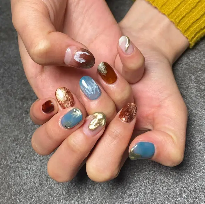 スカルプ オフのみ 持ち込み ワンカラー マグネットネイル ギャラクシー ニュアンスネ Toxic Nail Body Painting Studio所属 Kan 10のネイルデザイン ミニモ